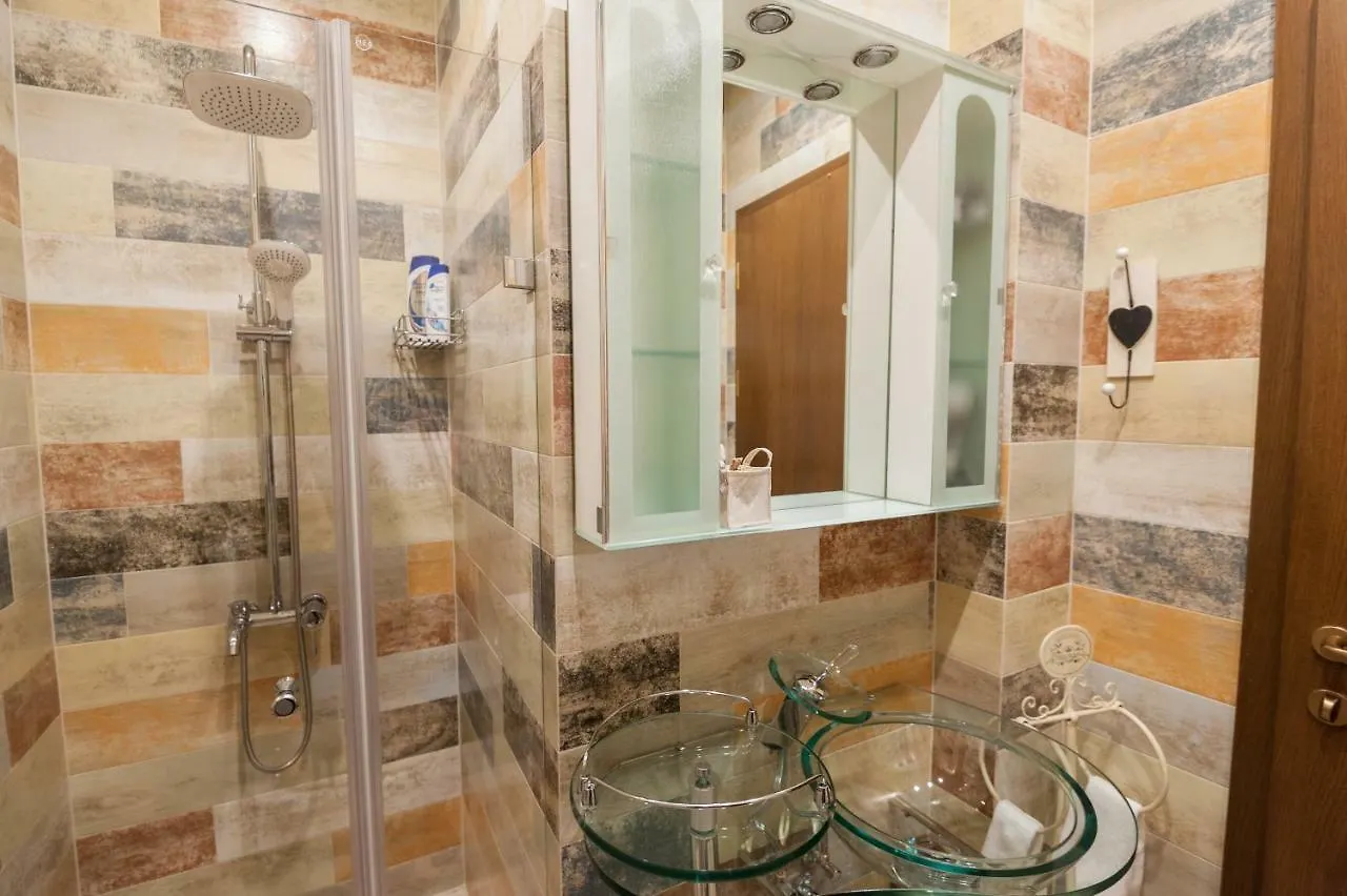 شقة صوفيا  في Dondukov Masterpiece - 3Br Apart بلغاريا